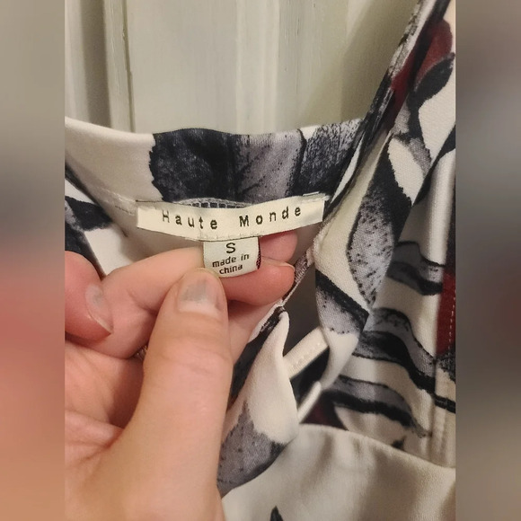 Haute Monde Bodycon dress - Picture 3 of 5